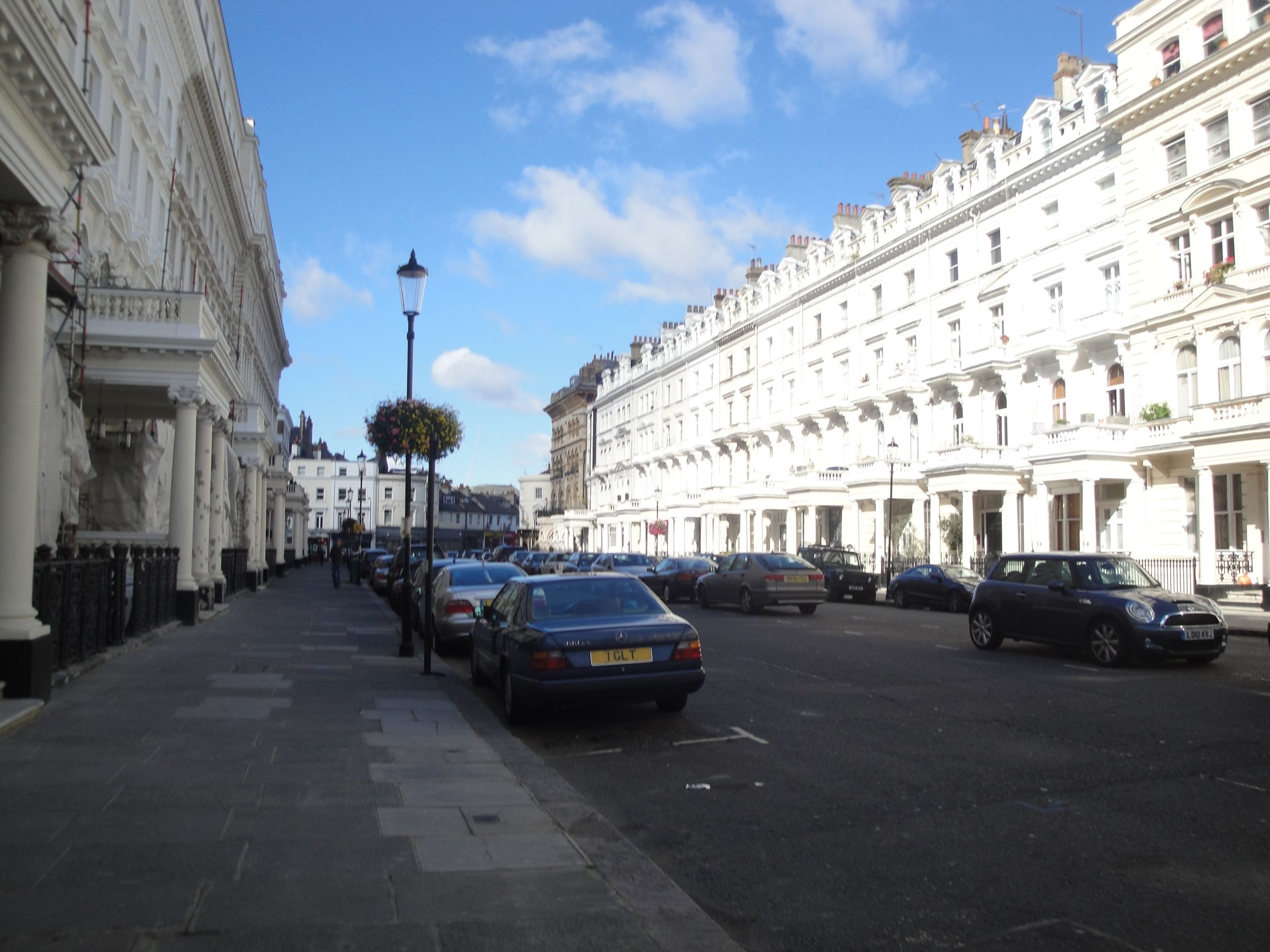 Queen's Gate, Greater London