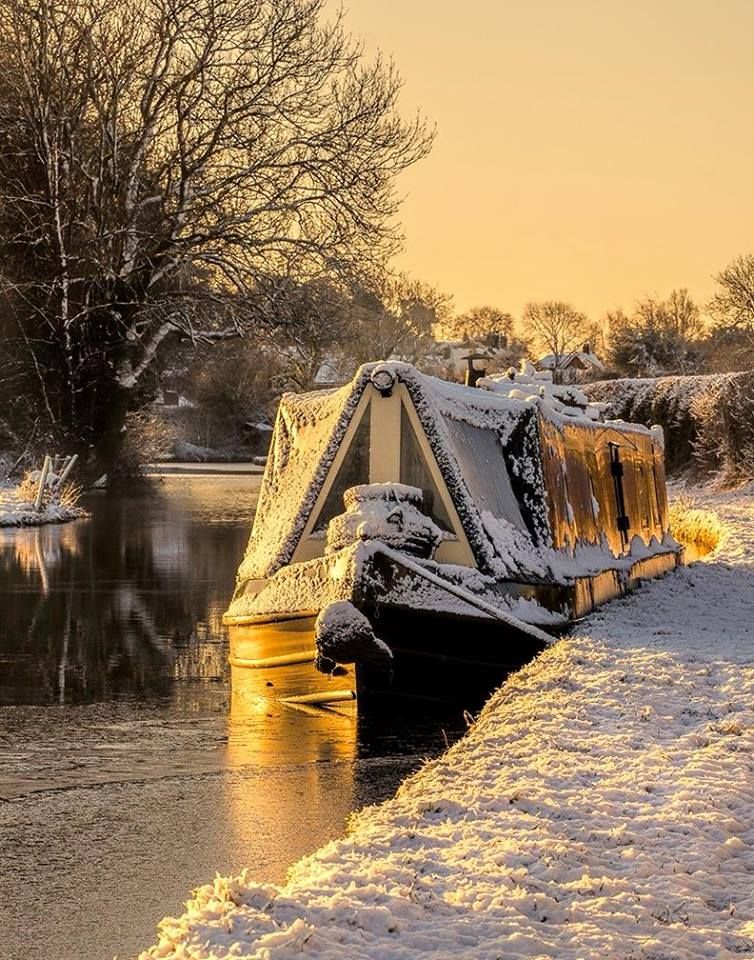 Acton Trussell, Staffordshire