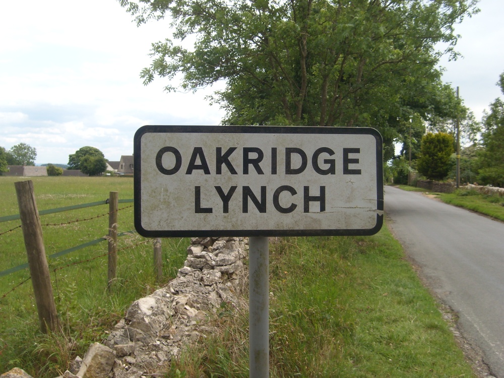 Oakridge Lynch, Gloucestershire