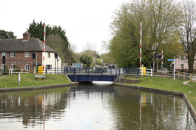 Aldermaston Wharf, Berkshire