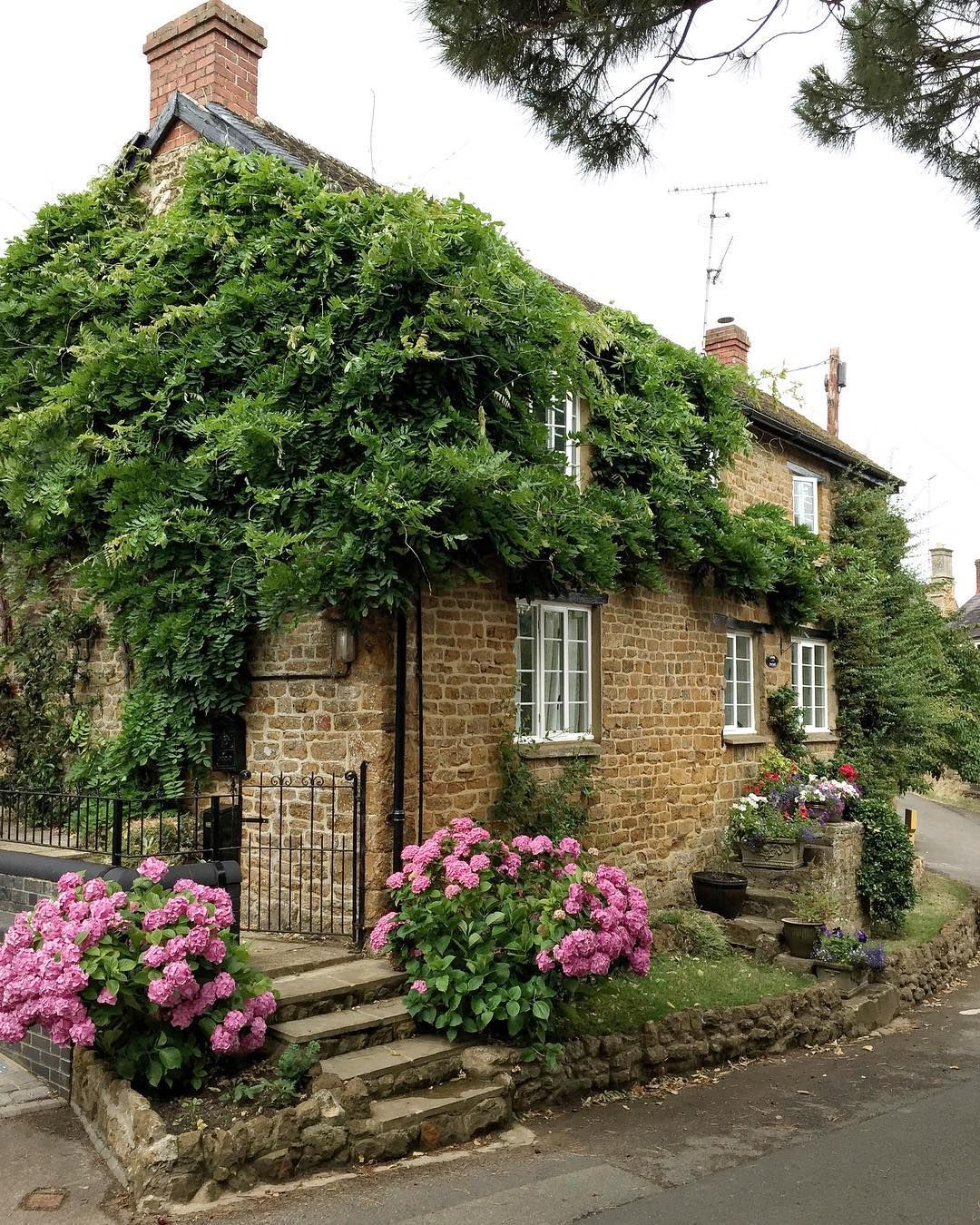 Barford St Michael, Oxfordshire