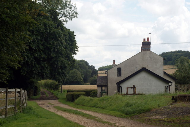 Lower Farringdon, Hampshire